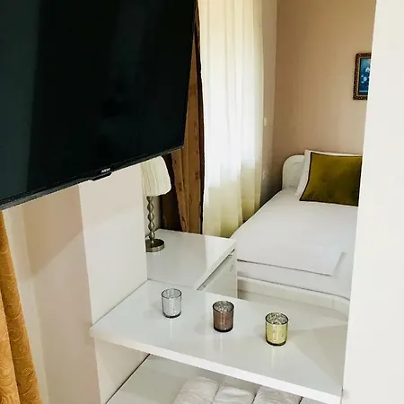 Hotel Joy Saranda