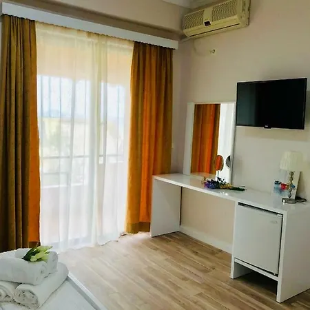Joy Hotel Saranda