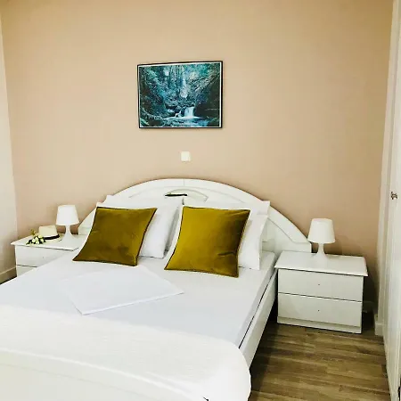 Joy Otel 2*