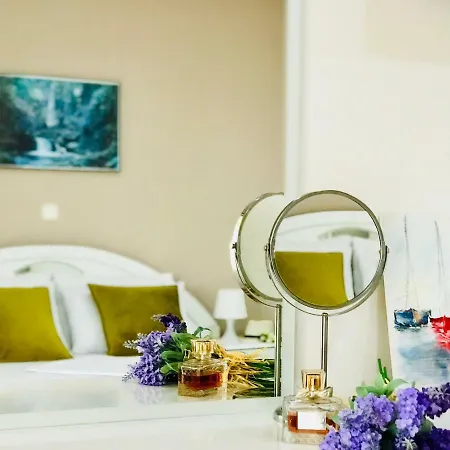 Joy Hotel Sarandë
